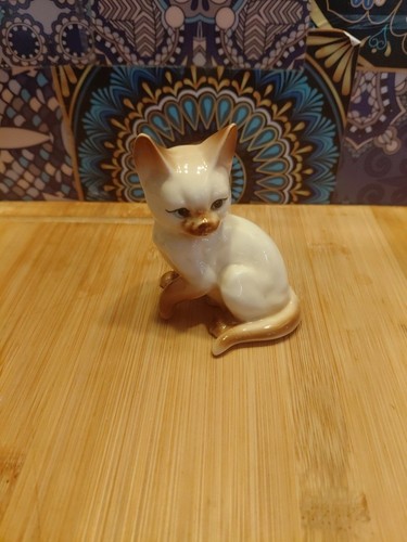 Siamese porcelain cat - porcelain,