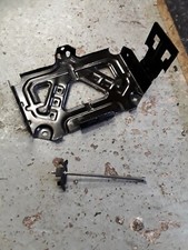 Mini Cooper S One R55 R56 R57 R60 Countryman Battery Tray Clamp & Bolt 2006-2014