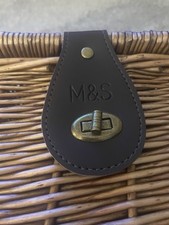 Marks And Spencer woven wicker Hamper Medium Picnic Basket Secured Lid M&S 