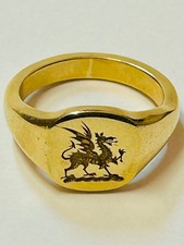 “9ct Solid Gold Welsh Dragon