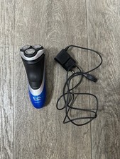 Philips Aquatouch AT896 Electric Shaver