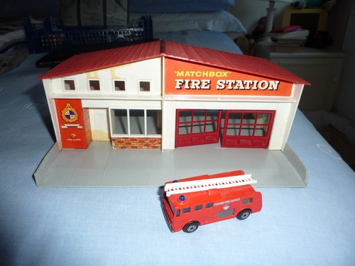 W131 matchbox lesney fire - mf-1,