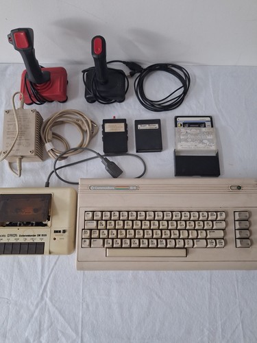 Rare commodore 64g bundle c64 - rare,