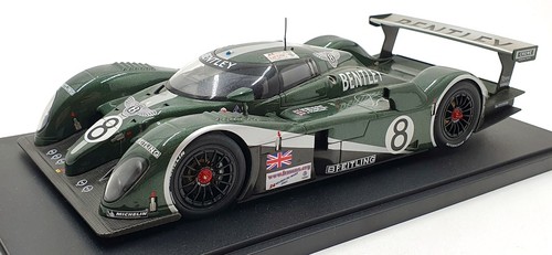 Autoart scale diecast - 1/18,