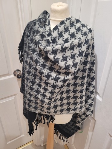Poncho shawl wrap - s,