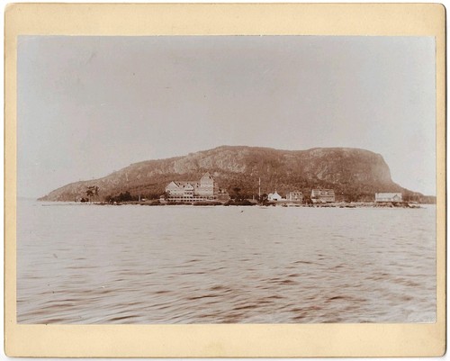 1890s mount kineo house - 2,