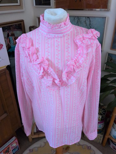 Vintage pink white striped - pink,