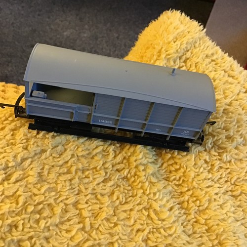 Airfix ton brake van - airfix,