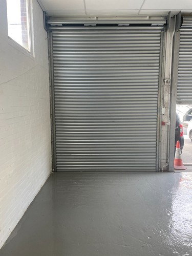 Security roller shutter - ,