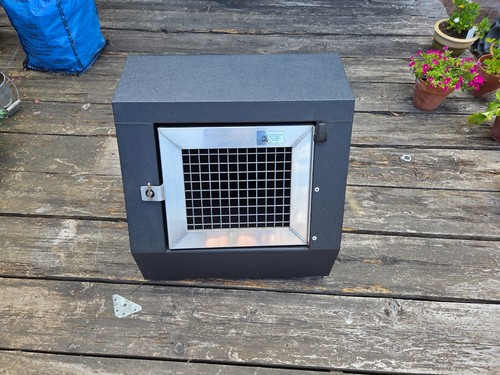 Cab dog transit box - cab,
