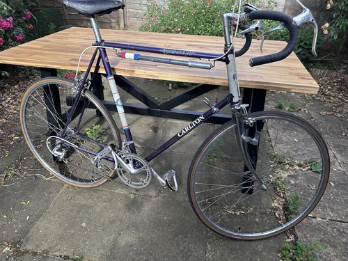 Vintage carlton road - carlton, bike