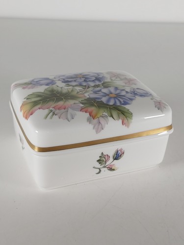 Royal worcester florena - royal, "florena"