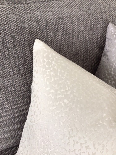 Luxury cushion - luxury, 17”x