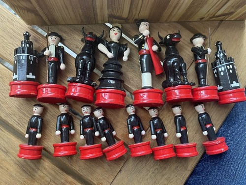 Spanish chess set - chess,
