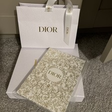 DIOR WHITE/GOLD NOTE BOOK