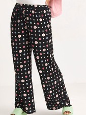 JD Williams Black Daisy