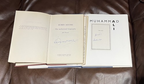 Bobby moore muhammad - muhammad, ali