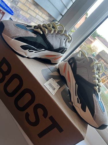 Adidas yeezy boost - yeezy, wave