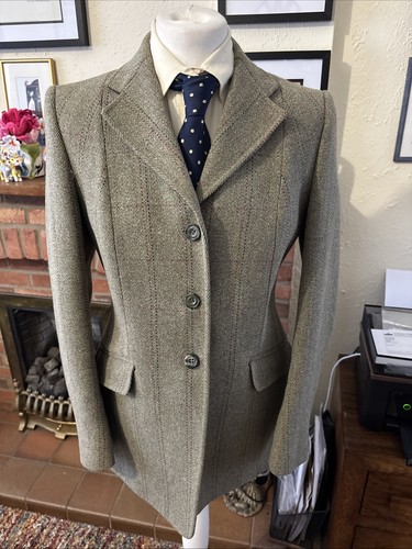 Traditional harry hall - traditional,