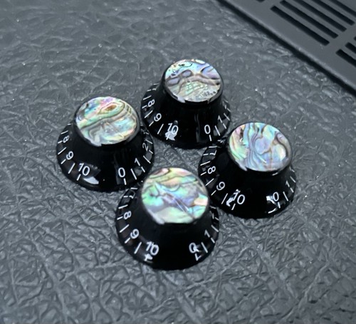 Black bell guitar knobs - black,