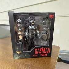 DC The Batman 6" Figure Robert