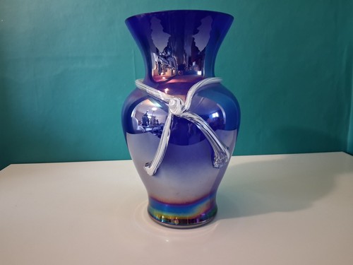 Blue iridescent glass - iridescent,