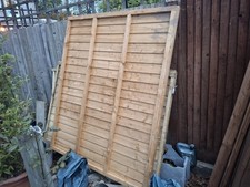 4 X FENCE PANELS 3 X  4 BY 6 , 1 X 6 BY 5  FEET