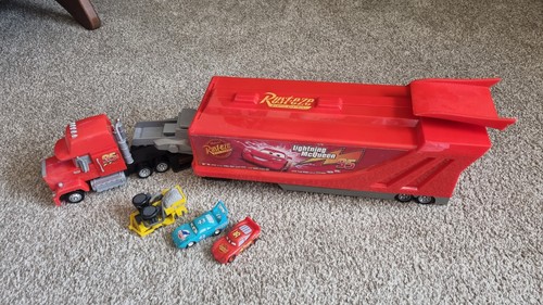 Disney pixar cars mega mack - disney,