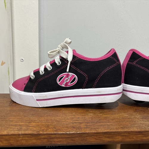 Pink black dual wheel heelys - black,