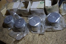 HONDA Cb750 CB750K F1 SOHC SET OF PISTONS  4no 0.25 mm o/s 13102-300-020 NOS