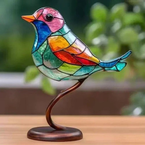 Large robin bird - large,