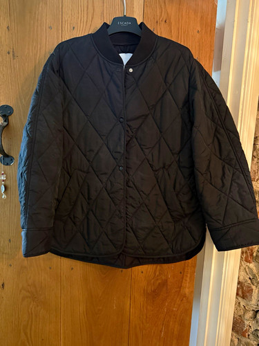 Woman black quilted - woman’s,