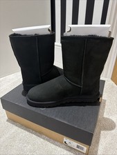 Ugg Classic Short Boot Black