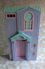 Vintage Barbie 2002 Talking Townhouse Dreamhouse Folding Dollhouse by Mattel