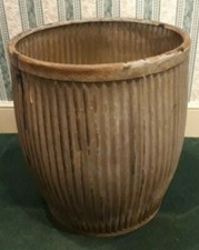 VINTAGE ORIGINAL GALVANISED DOLLY TUB