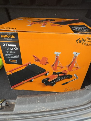 Halfords piece lifting - halfords, jack