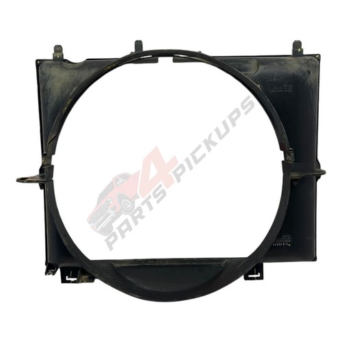 Isuzu max radiator - isuzu,