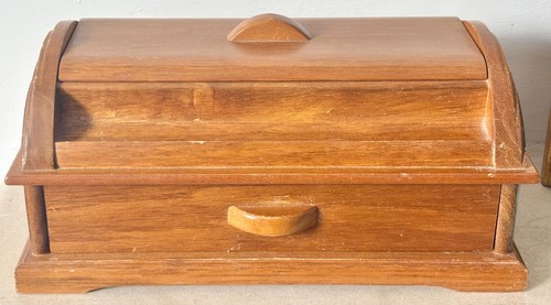 Vintage wood jewelry box - jewelry,