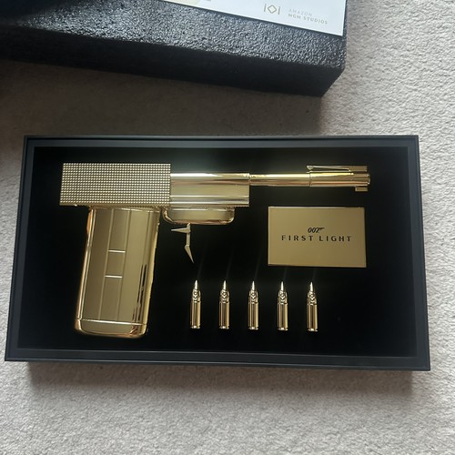 007 first light legacy edition - 007,