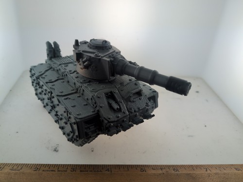 Ork looted tank battle - m,