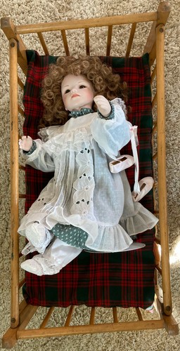 Vintage original doll bed - vintage,