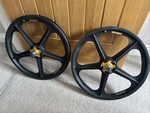 Skyway 60th anni - , graphite