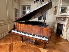 Dolls house miniature 1:12