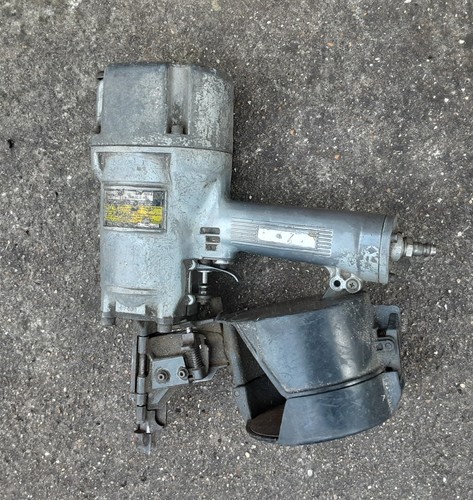 Hitachi nv83a round - round, to