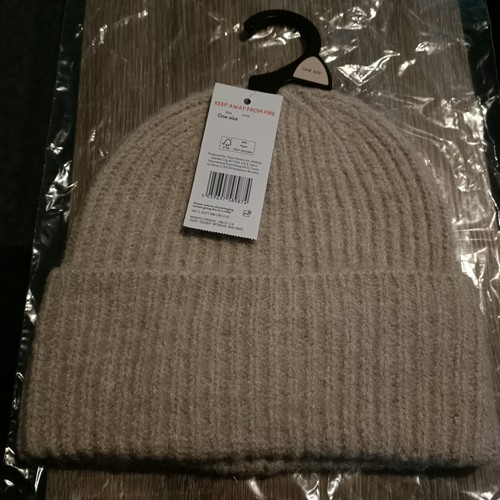 Ladies hat one size and - one,