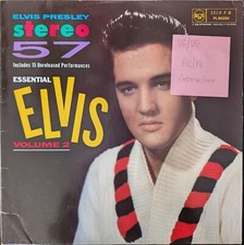 Elvis Presley Essential Elvis