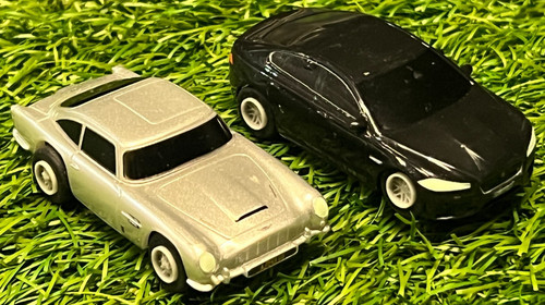 Hornby micro scalextric - hornby,