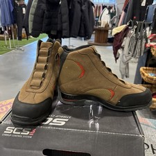 Mountain Horse Free Rider