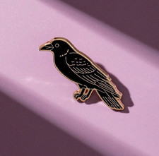 Raven Enamel Brooch Pin –