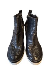 DKNY Womens Size 7 Black Built In Wedge Double Zip Fabric Ankle Boots &Excellent